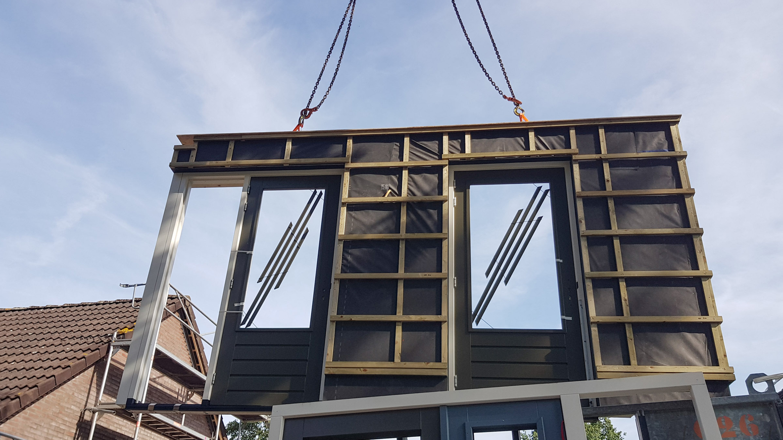 Houten gevelelement van Para B.V. in Nieuw-Buinen Houten gevelelement dat geplaatst wordt op locatie en geleverd is door Para B.V. in Nieuw-Buinen.