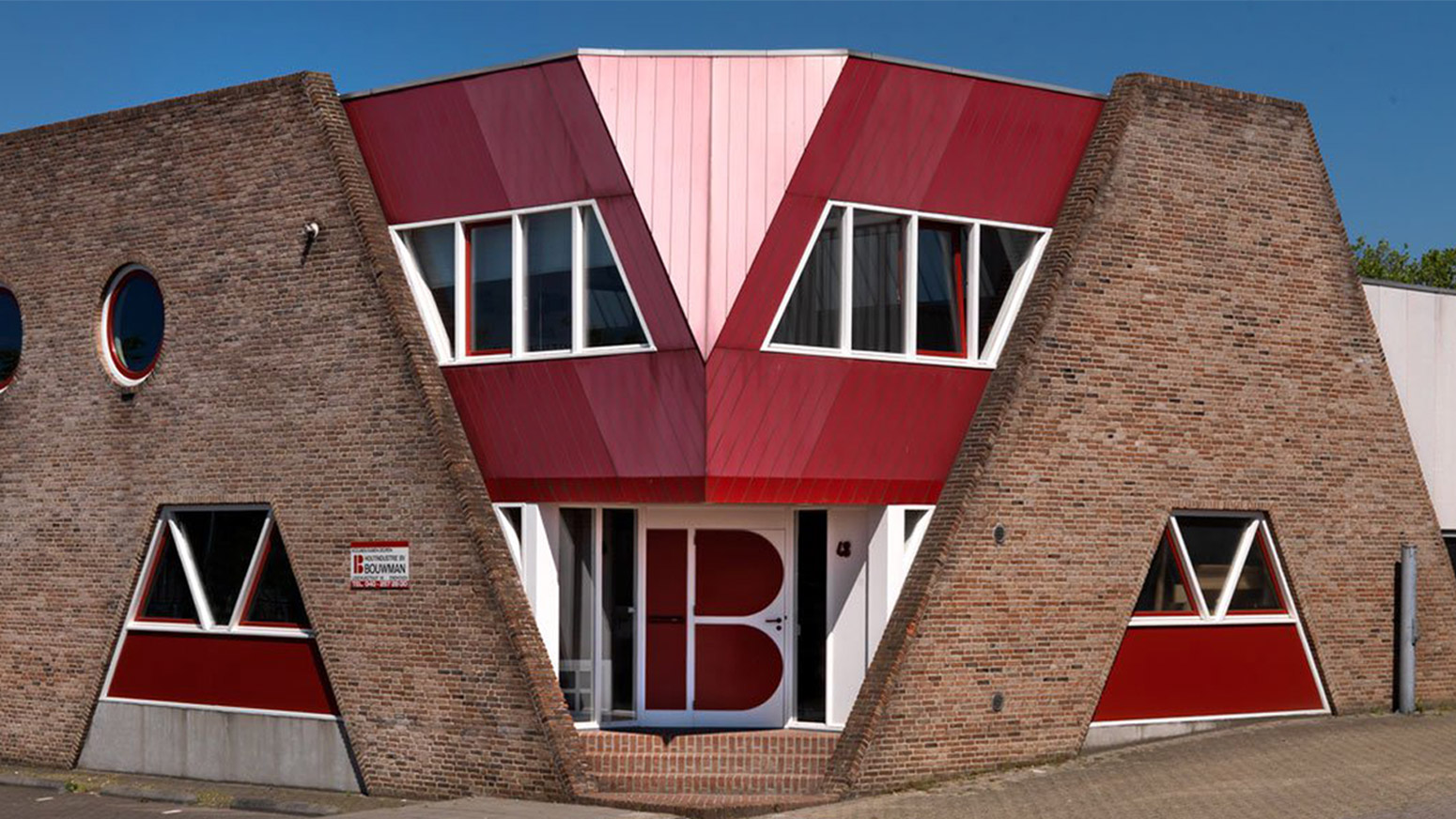 Houtindustrie Bouwman Eindhoven Voorzijde kantoor Houtindustrie Bouwman in Eindhoven