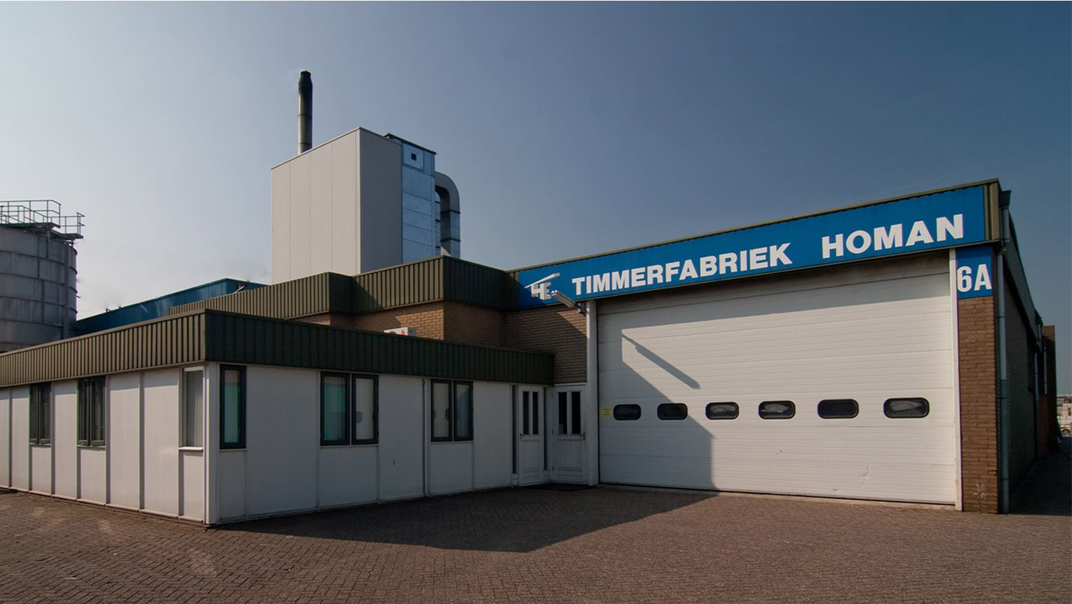 Voorzijde Timmerfabriek Homan B.V. Enter